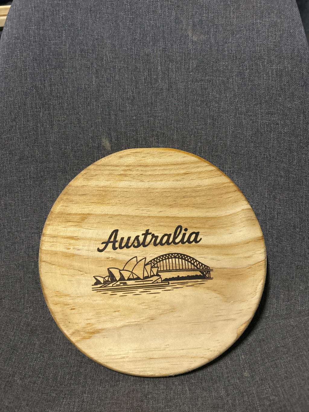 Round Board – Sydney Harbour & Opera House