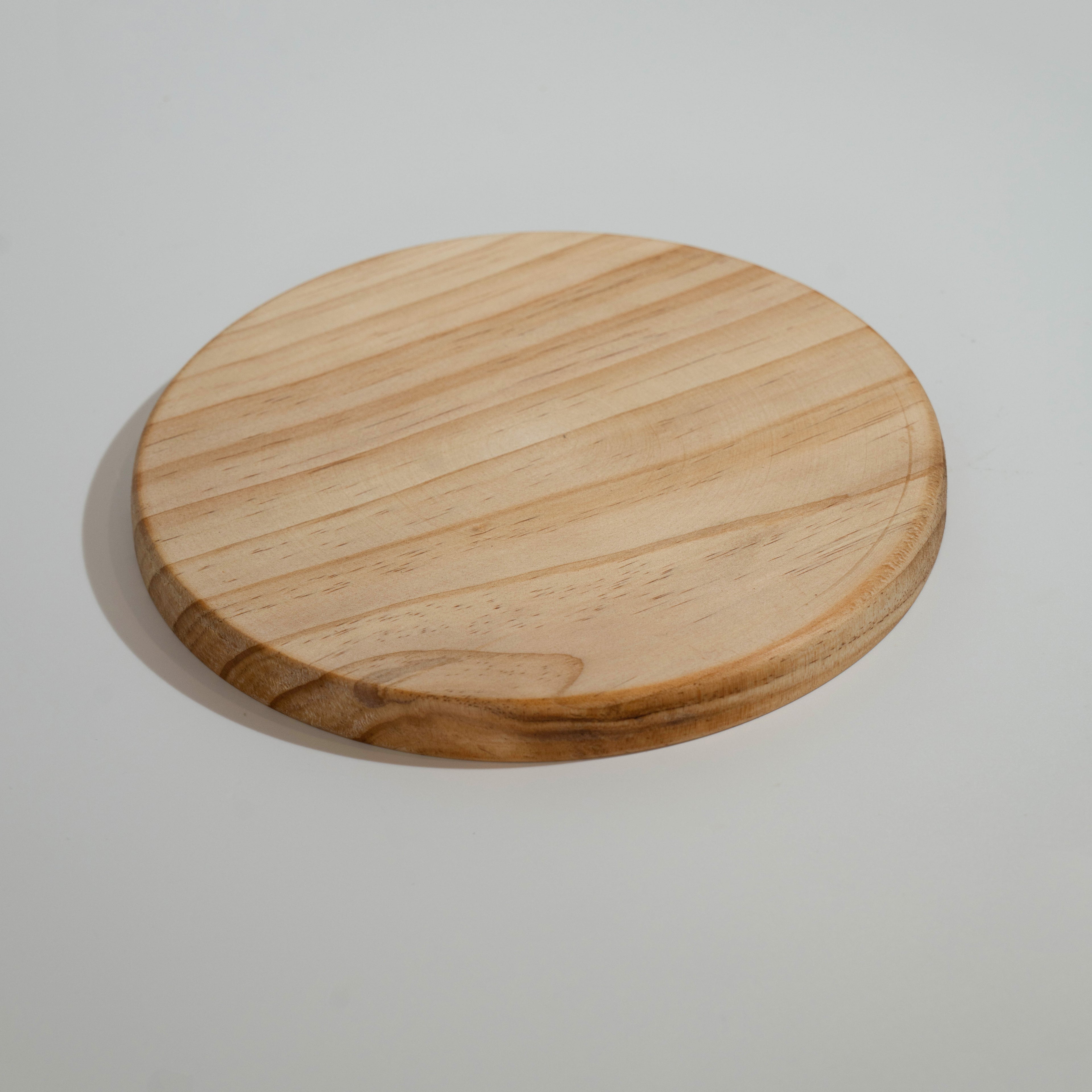 Small Round Wooden Chopping Board – Minimalist Timber Serving Platter